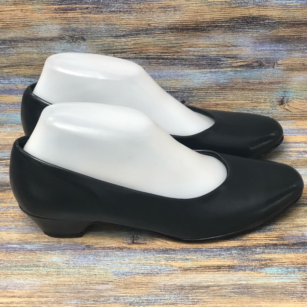Soft Style a Hush Puppies Company Womens Slip on Classic Pumps Blue Size 7.5 M